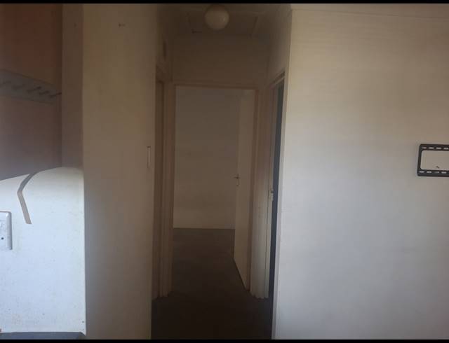 2 BEDROOM FREEHOLD FOR SALE IN WINDMILL PARK
